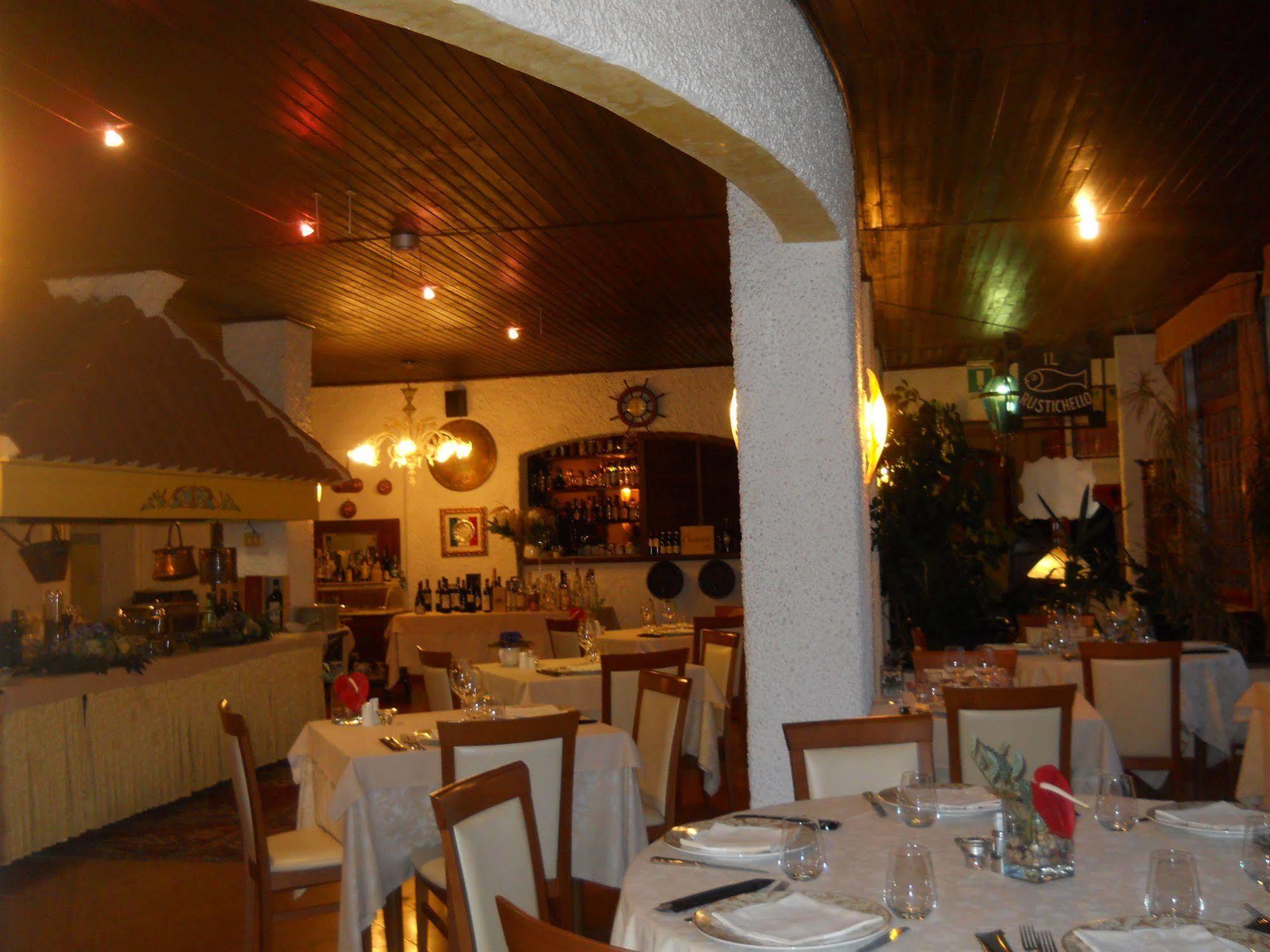 Il Rustichello 3* Lonato